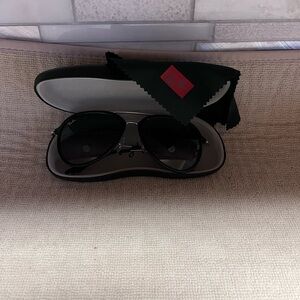 Ray-Ban Dark Gray Aviator Sunglasses